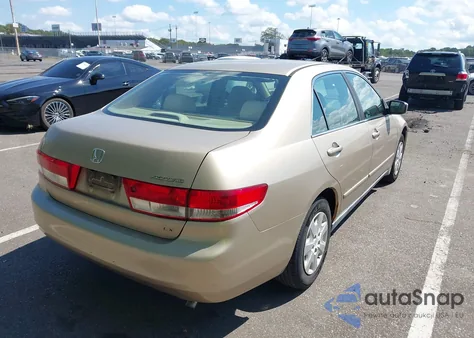 2004 Honda Accord 2.4 Lx z USA, uszkodzony, nr VIN 1HGCM56364A069177